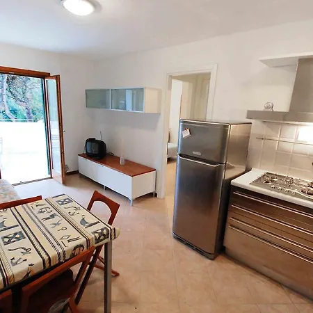 Locazione Turistica Kenzia Apartment *
