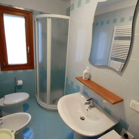 Locazione Turistica Kenzia Apartment Lignano Sabbiadoro